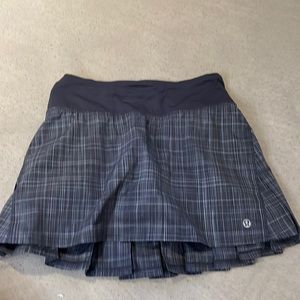 Lululemon tennis skirt